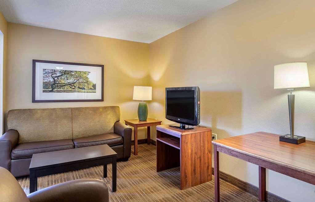 Extended Stay America Suites - Houston - Westchase - Westheimer Room photo